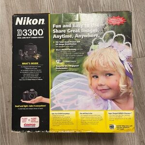 Nikon D3300 DSLR Kit with Black Finish